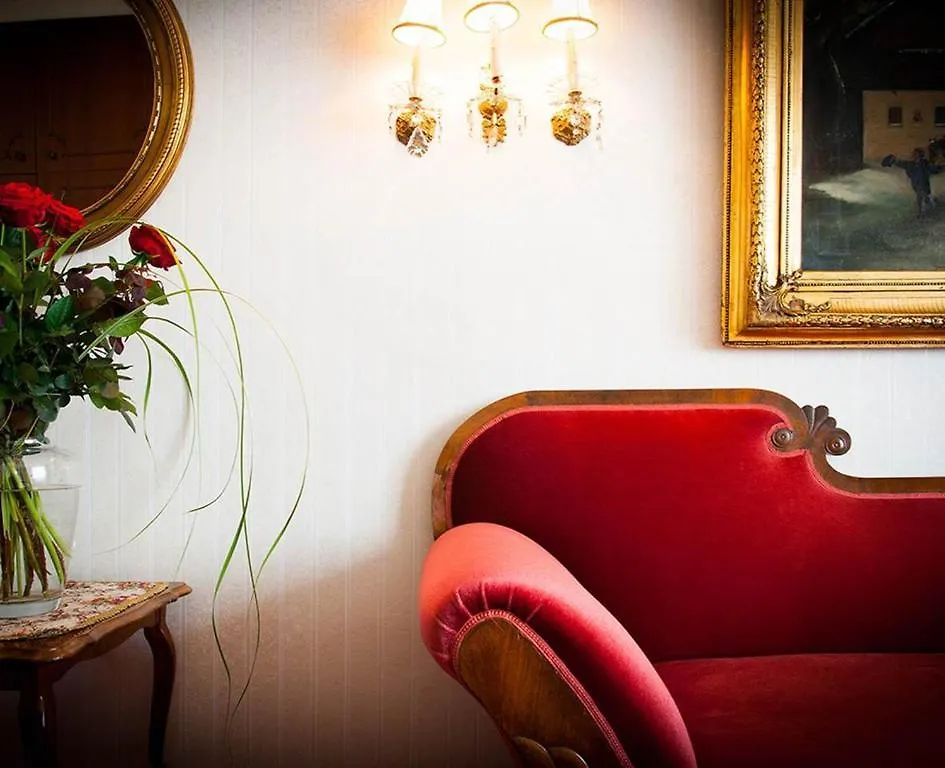Pension Suzanne Wien 3*,