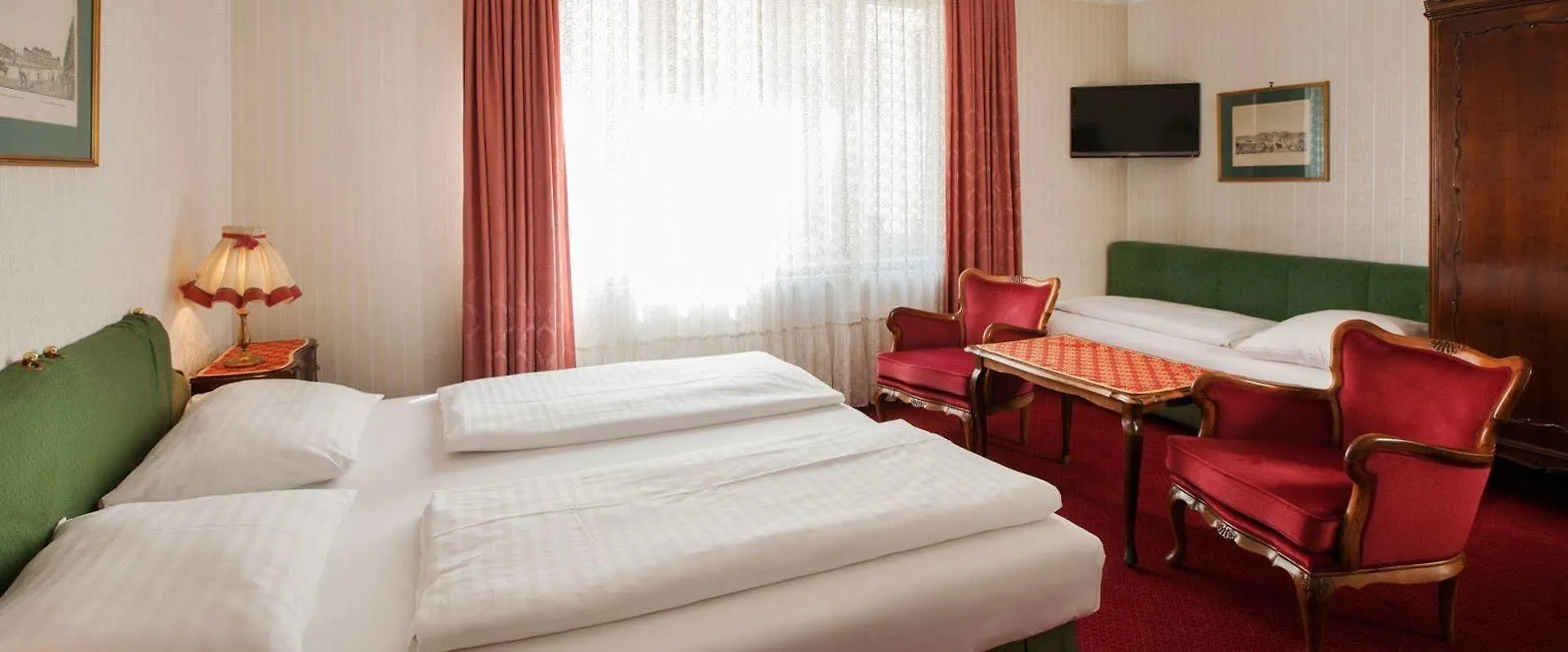 Pension Suzanne Wien 3*,
