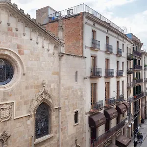 hostal-fernando.topbarcelonahotels.com/