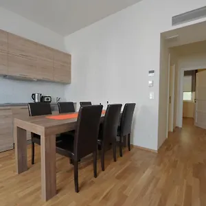  Apartamento Debo