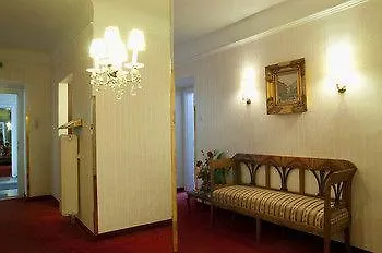Pension Suzanne Viyana Konukevi