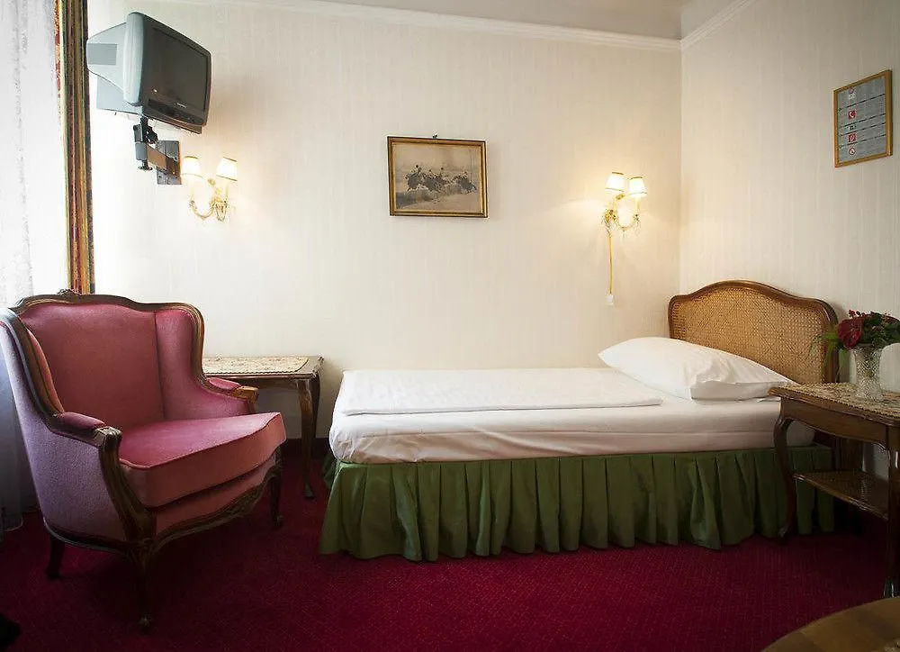Pension Suzanne Vienne 3*,